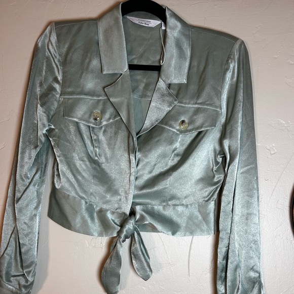 & Other Stories Cropped Tie-Front Button Shirt - Mint Green Size 4 - Picture 6 of 11